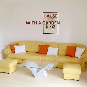 Apartman Flair, Eger
