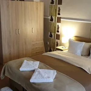 Apartman Jókai Family Apartman, Eger